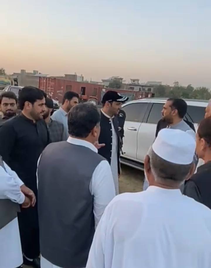 MInister LGE&RDD & DG PDA visit to Norther Bypass