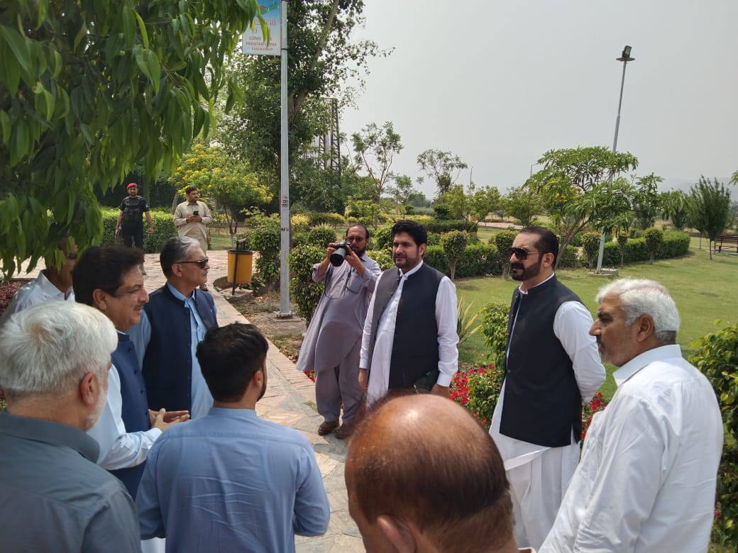 Minister LGE&RDD visited Regi