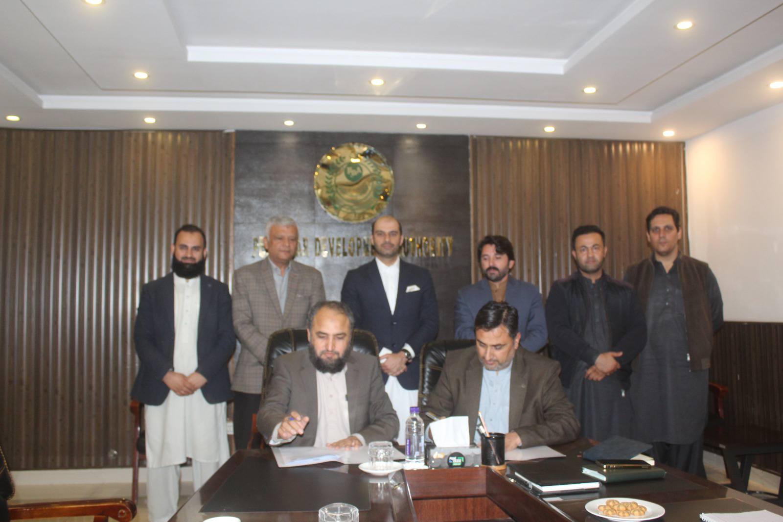 MOU between PDA & UET