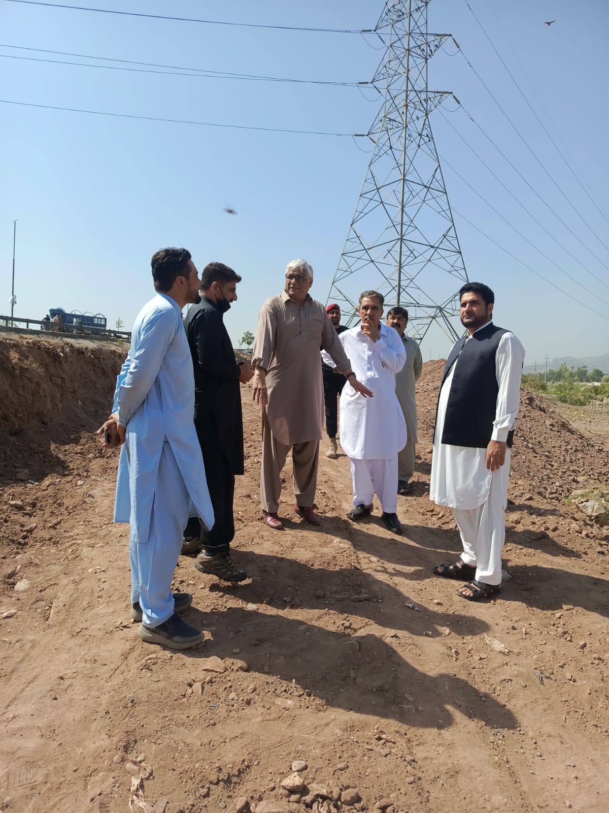 DG visit to Detour road
